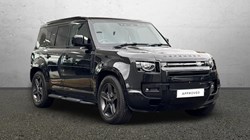 2021 (21) LAND ROVER DEFENDER 3.0 D300 X-Dynamic SE 110 5dr Auto 4956418