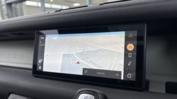 2021 (21) LAND ROVER DEFENDER 3.0 D300 X-Dynamic SE 110 5dr Auto 4956449