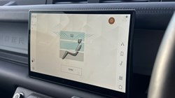 2023 (73) LAND ROVER DEFENDER 3.0 D250 X-Dynamic HSE 90 3dr Auto 3692807