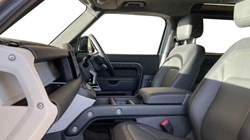 2023 (73) LAND ROVER DEFENDER 3.0 D250 X-Dynamic HSE 90 3dr Auto 3692785