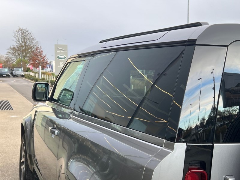 2023 (73) LAND ROVER DEFENDER 3.0 D250 X-Dynamic HSE 90 3dr Auto 3692817