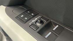 2023 (73) LAND ROVER DEFENDER 3.0 D250 X-Dynamic HSE 90 3dr Auto 3692795