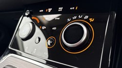 2020 (70) LAND ROVER RANGE ROVER EVOQUE 2.0 D150 S 5dr 2WD 4975582