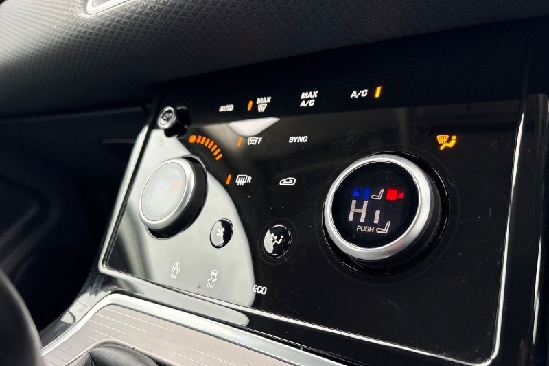 2020 (70) LAND ROVER RANGE ROVER EVOQUE 2.0 D150 S 5dr 2WD 4975584