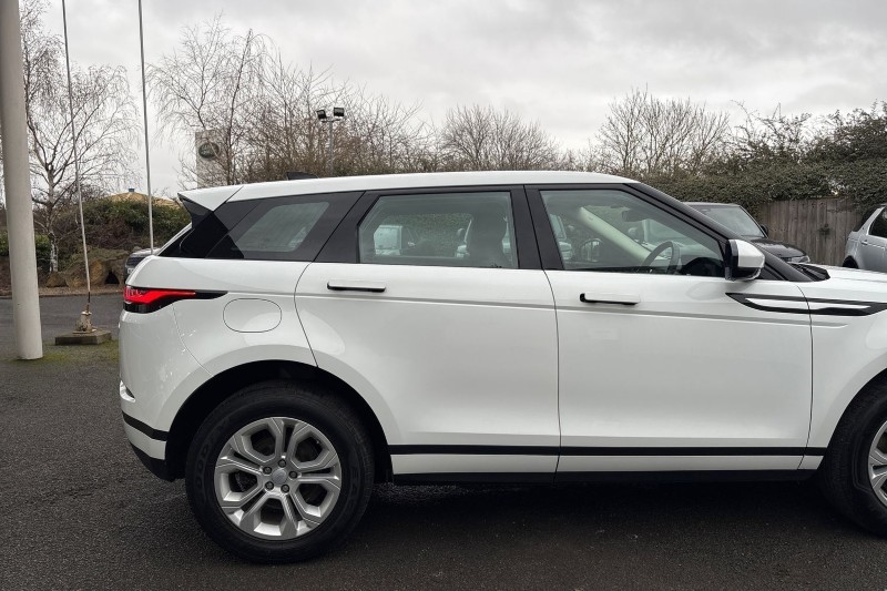 2020 (70) LAND ROVER RANGE ROVER EVOQUE 2.0 D150 S 5dr 2WD 4975602