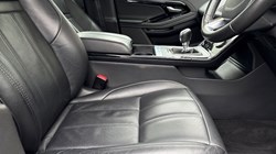 2020 (70) LAND ROVER RANGE ROVER EVOQUE 2.0 D150 S 5dr 2WD 4975573