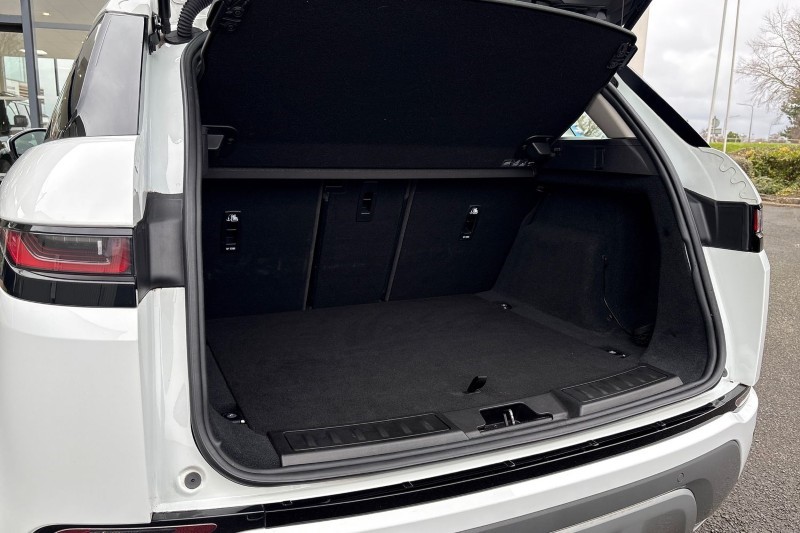 2020 (70) LAND ROVER RANGE ROVER EVOQUE 2.0 D150 S 5dr 2WD 4975590