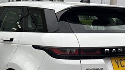 2020 (70) LAND ROVER RANGE ROVER EVOQUE 2.0 D150 S 5dr 2WD 4975567