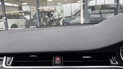 2020 (70) LAND ROVER RANGE ROVER EVOQUE 2.0 D150 S 5dr 2WD 4975585