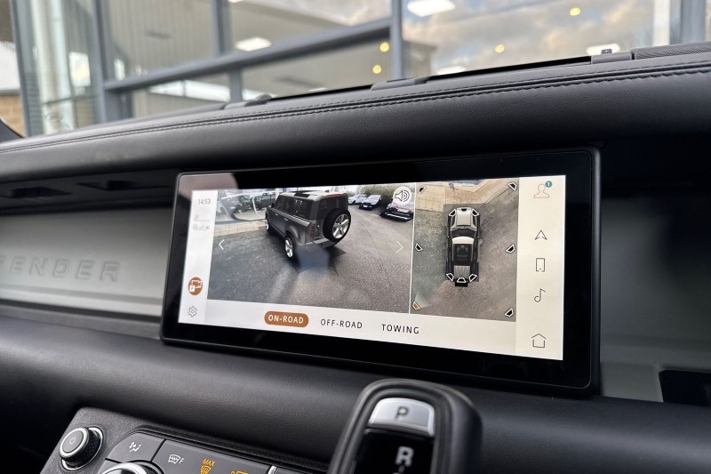 2022 (71) LAND ROVER DEFENDER 3.0 D300 X-Dynamic HSE 110 5dr Auto [6 Seat] 4969940