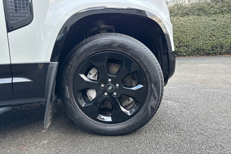 2022 (71) LAND ROVER DEFENDER 3.0 D300 X-Dynamic HSE 110 5dr Auto [6 Seat] 4969959