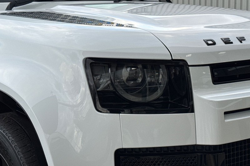 2022 (71) LAND ROVER DEFENDER 3.0 D300 X-Dynamic HSE 110 5dr Auto [6 Seat] 4969925