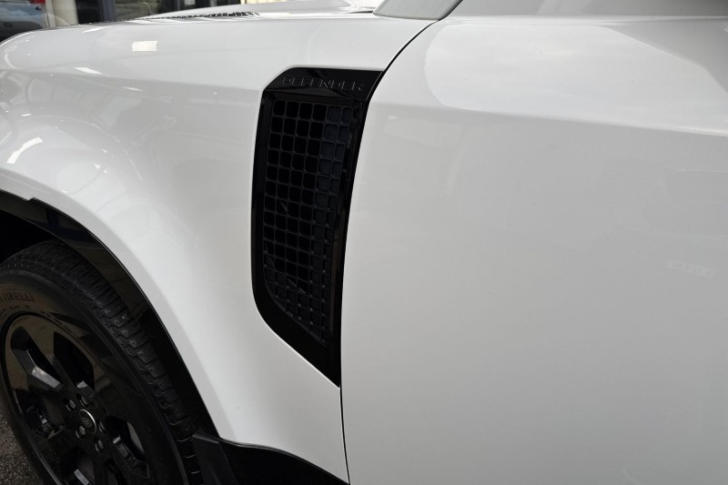 2022 (71) LAND ROVER DEFENDER 3.0 D300 X-Dynamic HSE 110 5dr Auto [6 Seat] 4969928