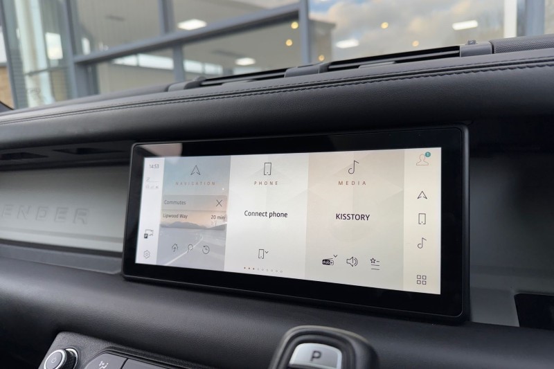 2022 (71) LAND ROVER DEFENDER 3.0 D300 X-Dynamic HSE 110 5dr Auto [6 Seat] 4969938