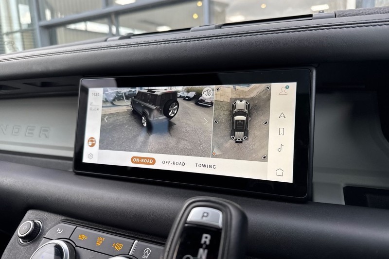 2022 (71) LAND ROVER DEFENDER 3.0 D300 X-Dynamic HSE 110 5dr Auto [6 Seat] 4969920