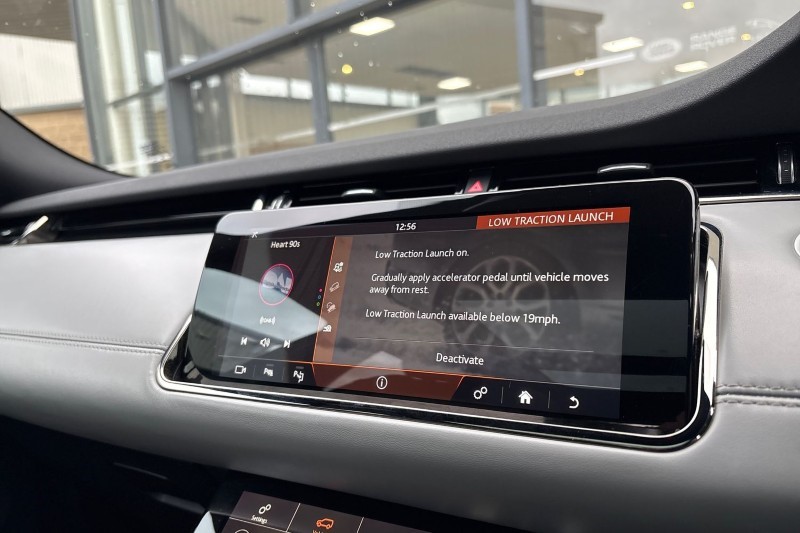 2019 (69) LAND ROVER RANGE ROVER EVOQUE 2.0 D180 R-Dynamic HSE 5dr Auto 4974387