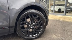 2019 (69) LAND ROVER RANGE ROVER EVOQUE 2.0 D180 R-Dynamic HSE 5dr Auto 4974400