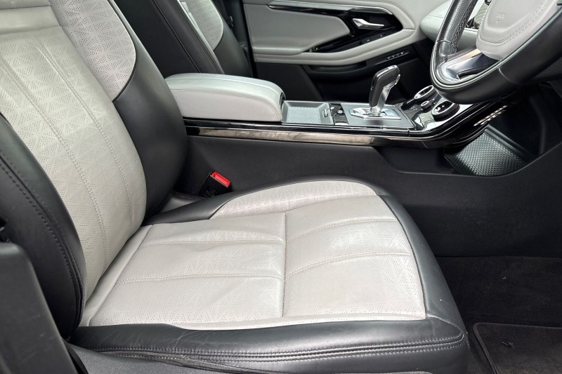 2019 (69) LAND ROVER RANGE ROVER EVOQUE 2.0 D180 R-Dynamic HSE 5dr Auto 4974373