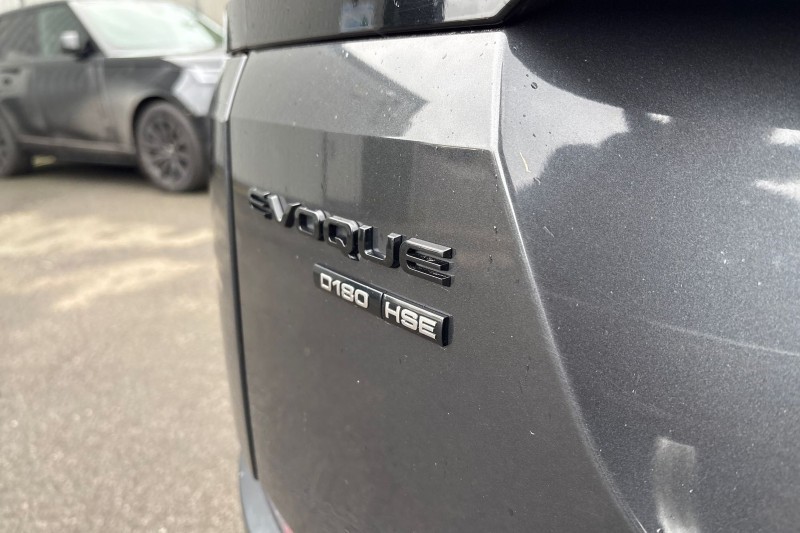 2019 (69) LAND ROVER RANGE ROVER EVOQUE 2.0 D180 R-Dynamic HSE 5dr Auto 4974397