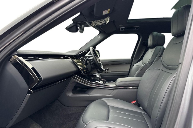 2025 (25) LAND ROVER RANGE ROVER SPORT 3.0 P460e Dynamic SE 5dr Auto 4985044