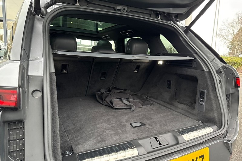 2025 (25) LAND ROVER RANGE ROVER SPORT 3.0 P460e Dynamic SE 5dr Auto 4985084