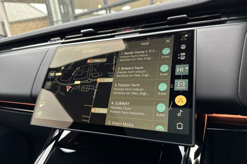 2025 (25) LAND ROVER RANGE ROVER SPORT 3.0 P460e Dynamic SE 5dr Auto 4985073