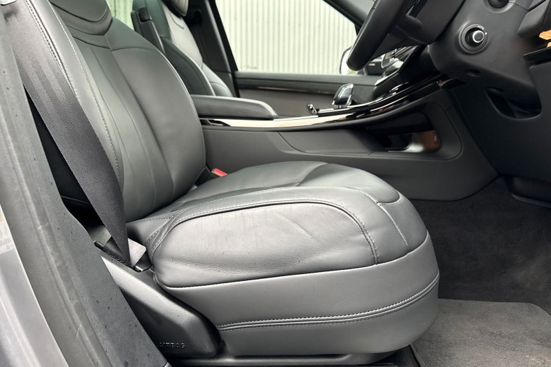 2025 (25) LAND ROVER RANGE ROVER SPORT 3.0 P460e Dynamic SE 5dr Auto 4985066