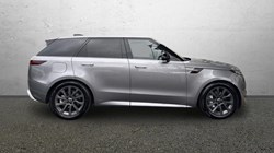 2025 (25) LAND ROVER RANGE ROVER SPORT 3.0 P460e Dynamic SE 5dr Auto 4985046