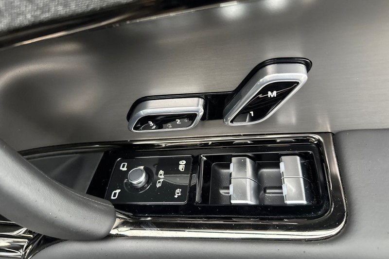 2025 (25) LAND ROVER RANGE ROVER SPORT 3.0 P460e Dynamic SE 5dr Auto 4985065