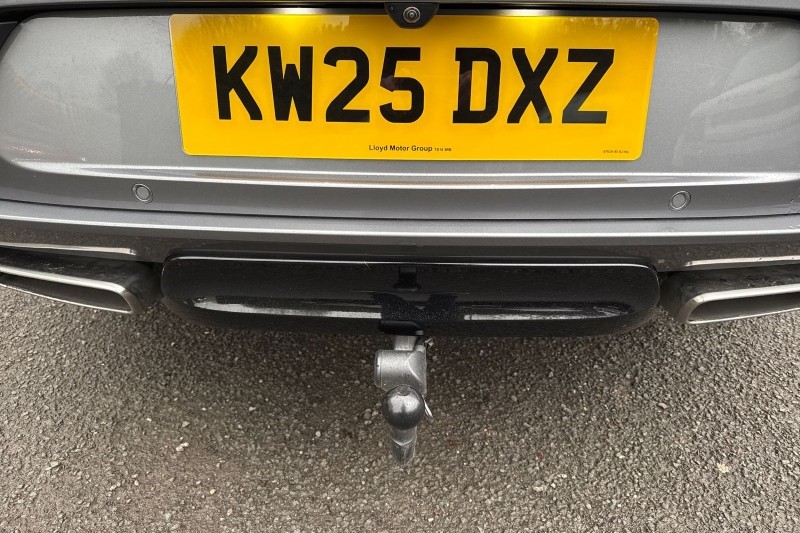 2025 (25) LAND ROVER RANGE ROVER SPORT 3.0 P460e Dynamic SE 5dr Auto 4985063