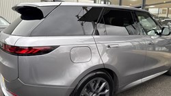 2025 (25) LAND ROVER RANGE ROVER SPORT 3.0 P460e Dynamic SE 5dr Auto 4985096