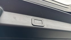 2025 (25) LAND ROVER RANGE ROVER SPORT 3.0 P460e Dynamic SE 5dr Auto 4985085