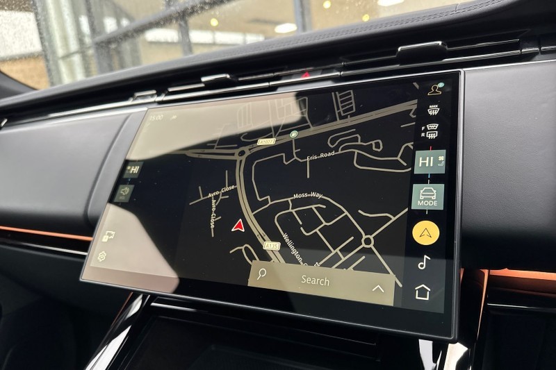 2025 (25) LAND ROVER RANGE ROVER SPORT 3.0 P460e Dynamic SE 5dr Auto 4985052