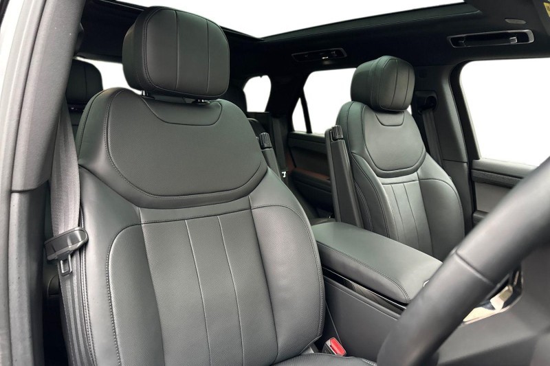 2025 (25) LAND ROVER RANGE ROVER SPORT 3.0 P460e Dynamic SE 5dr Auto 4985068