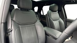 2025 (25) LAND ROVER RANGE ROVER SPORT 3.0 P460e Dynamic SE 5dr Auto 4985068