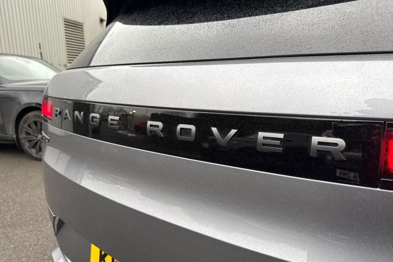 2025 (25) LAND ROVER RANGE ROVER SPORT 3.0 P460e Dynamic SE 5dr Auto 4985090