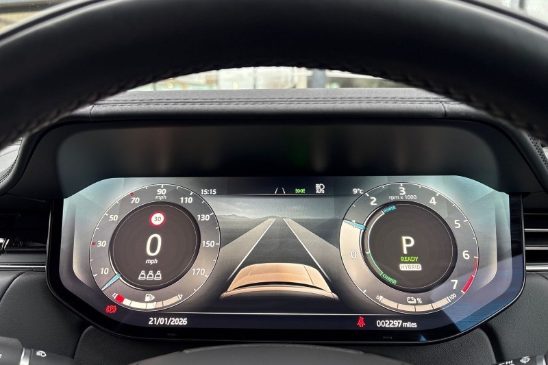 2025 (25) LAND ROVER RANGE ROVER 3.0 P460e HSE 4dr Auto 4980205