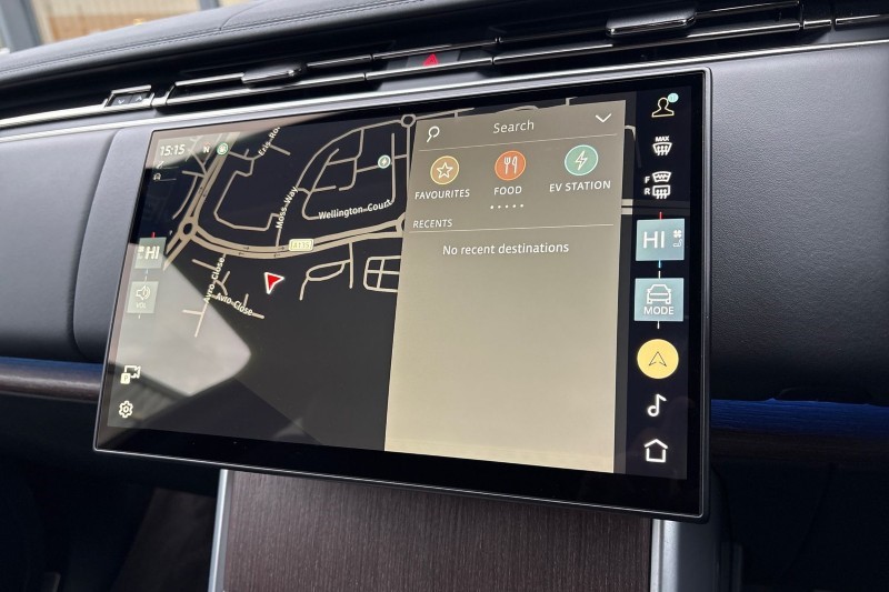 2025 (25) LAND ROVER RANGE ROVER 3.0 P460e HSE 4dr Auto 4980200