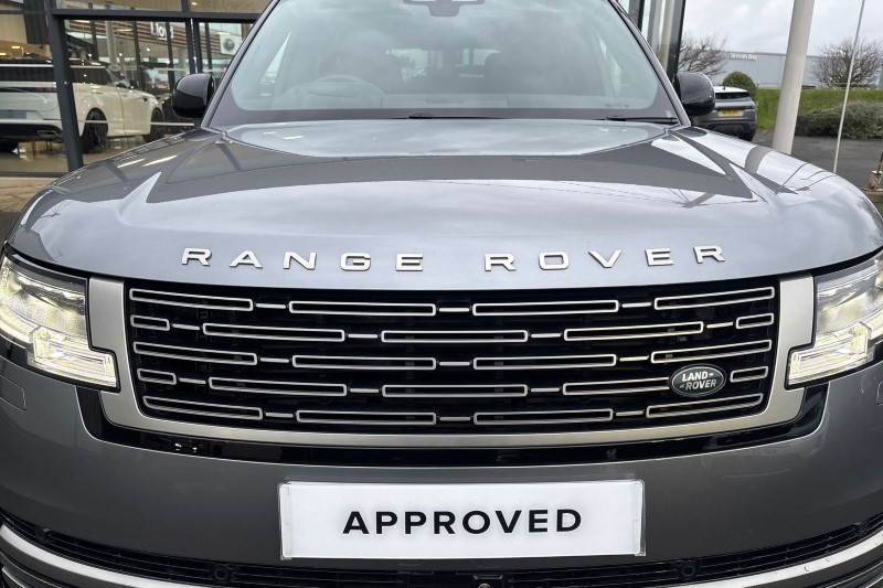 2025 (25) LAND ROVER RANGE ROVER 3.0 P460e HSE 4dr Auto 4980236