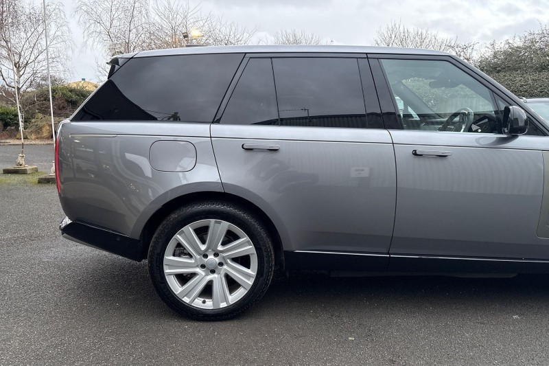 2025 (25) LAND ROVER RANGE ROVER 3.0 P460e HSE 4dr Auto 4980244
