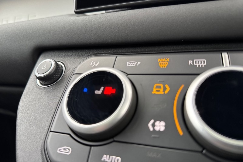 2025 (25) LAND ROVER DEFENDER 2.0 P300e X-Dynamic SE 110 5dr Auto 4985021