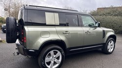 2025 (25) LAND ROVER DEFENDER 2.0 P300e X-Dynamic SE 110 5dr Auto 4985039