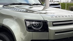2025 (25) LAND ROVER DEFENDER 2.0 P300e X-Dynamic SE 110 5dr Auto 4985001