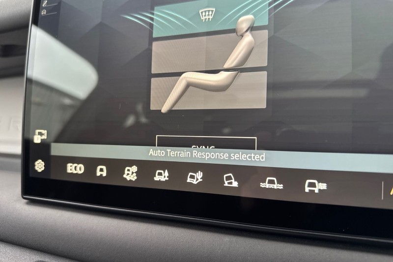 2025 (25) LAND ROVER DEFENDER 2.0 P300e X-Dynamic SE 110 5dr Auto 4985020