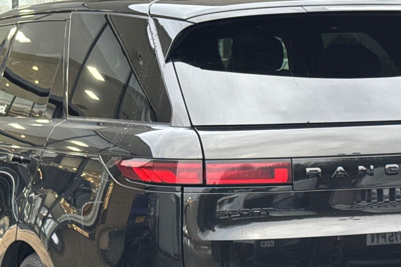 2022 (72) LAND ROVER RANGE ROVER SPORT 3.0 D300 Autobiography 5dr Auto 5002539