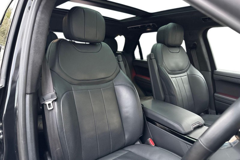 2022 (72) LAND ROVER RANGE ROVER SPORT 3.0 D300 Autobiography 5dr Auto 5002547