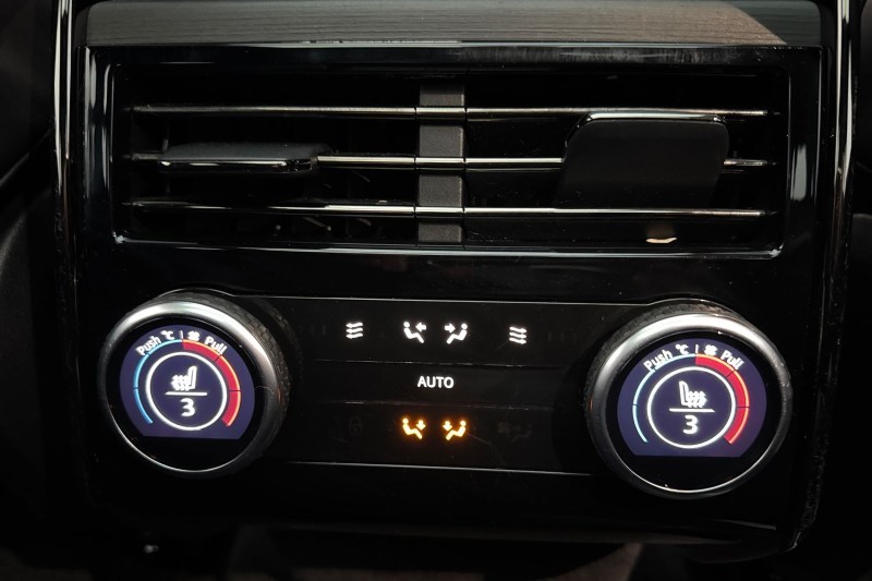 2022 (72) LAND ROVER RANGE ROVER SPORT 3.0 D300 Autobiography 5dr Auto 5002575