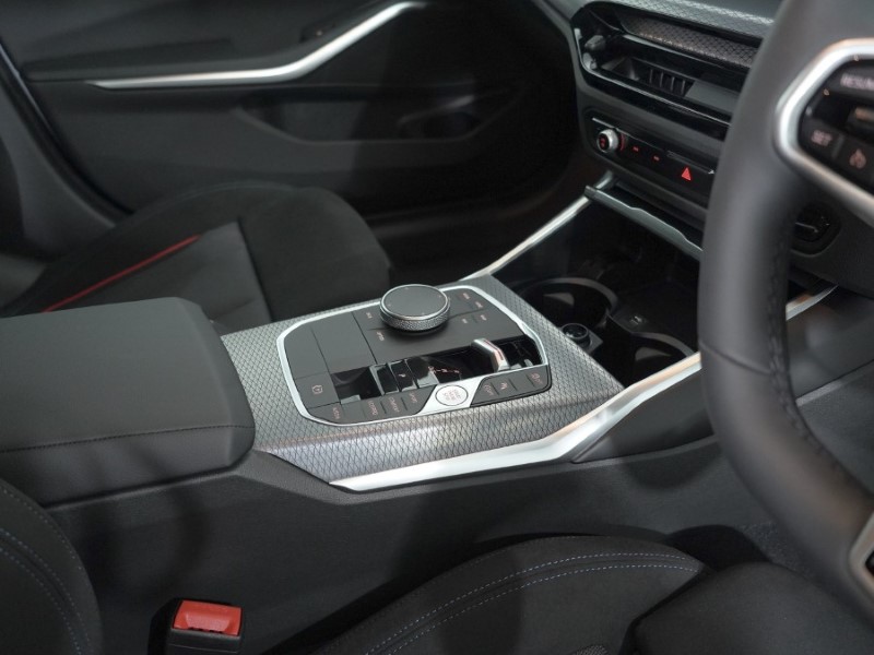  BMW 3 SERIES 320i M Sport 4dr Step Auto [Pro Pack] 4399652