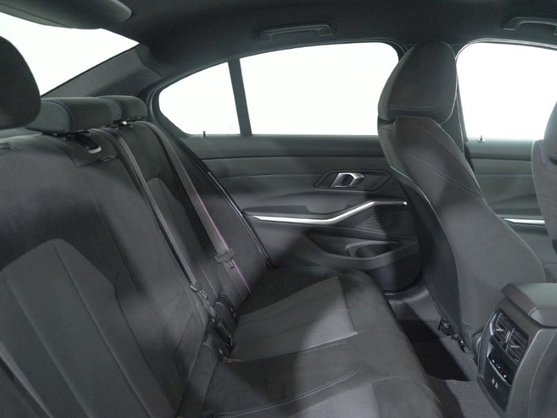  BMW 3 SERIES 320i M Sport 4dr Step Auto [Pro Pack] 4399639