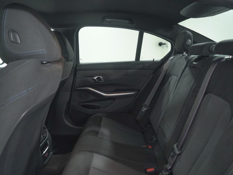  BMW 3 SERIES 320i M Sport 4dr Step Auto [Pro Pack] 4399643